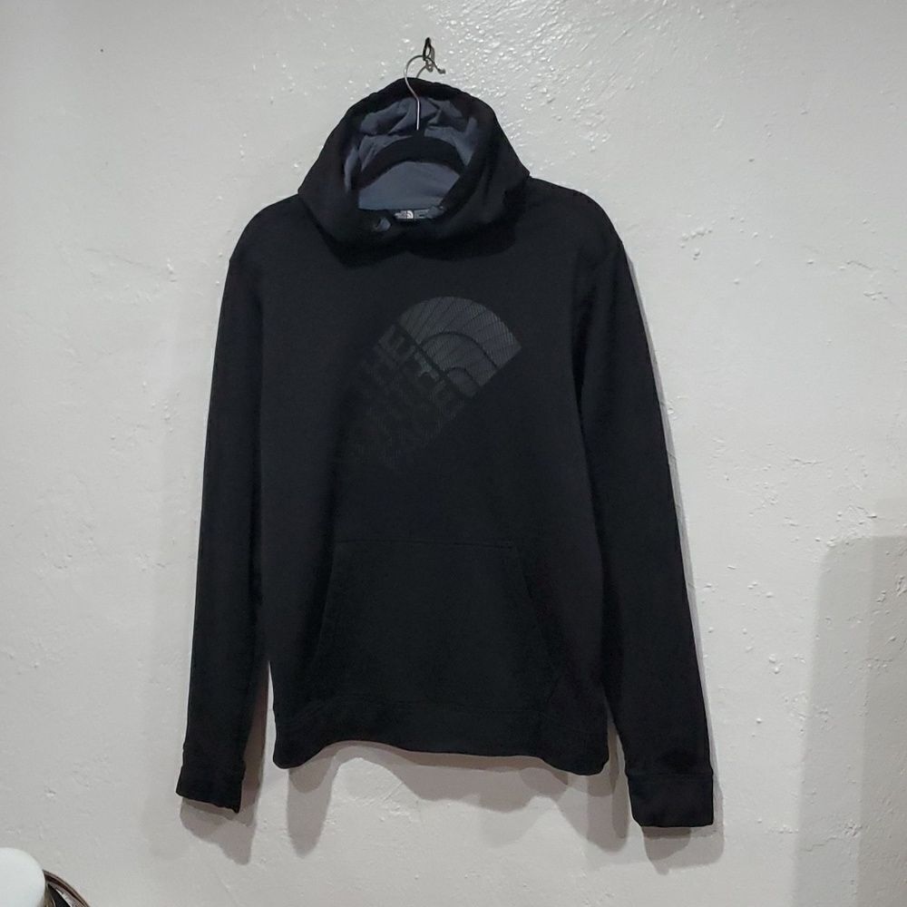 The North Face Hoodie with Sideways Ombre Logo in Black Size M